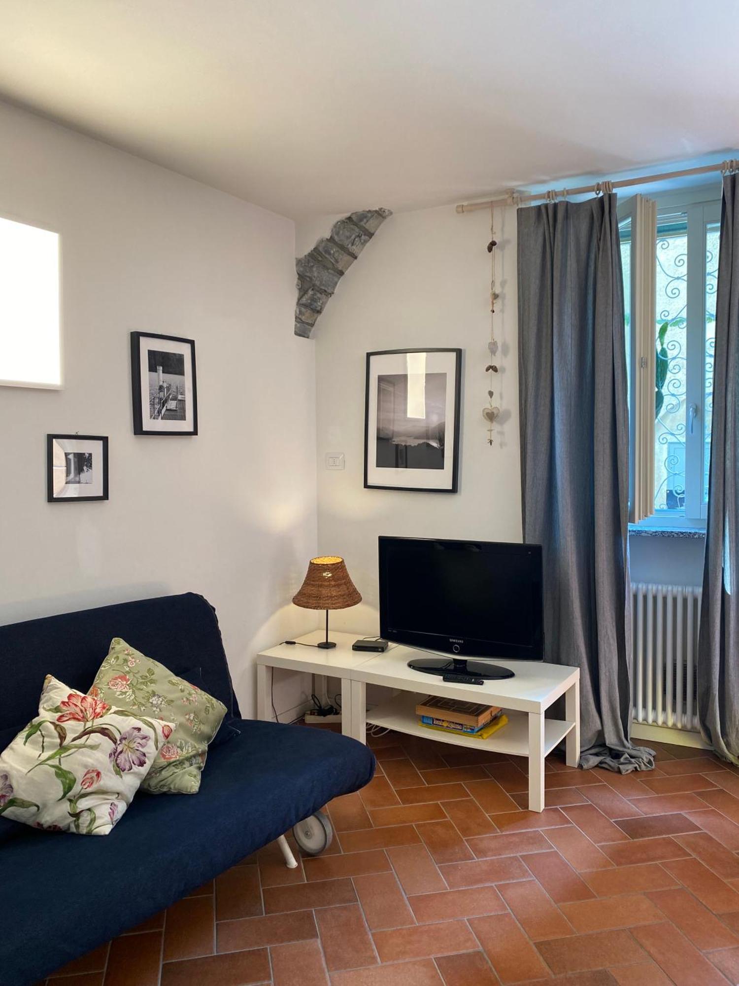 Holiday House Alla Torre Mandello del Lario Exterior foto